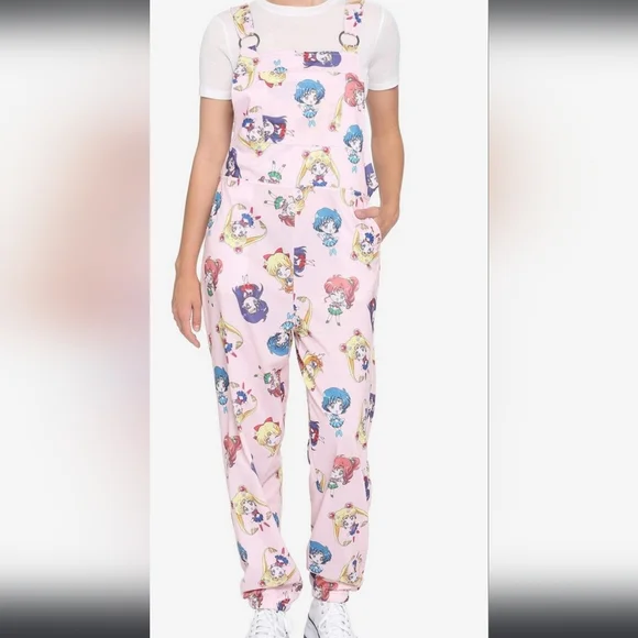 Sailor moon overalls - Picture 2 of 2